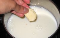Клизма молоко с чесноком от глистов
